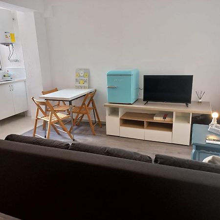 Apartamentos Centricos A 10 Min De La Playa Альмерия Экстерьер фото